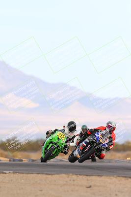 media/Feb-08-2025-CVMA (Sat) [[fcc6d2831a]]/Race 9-Amateur Supersport Middleweight/